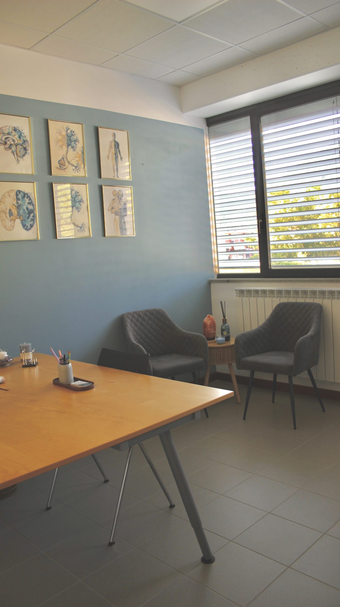 Sala per i colloqui di coppia e familiari nello studio di psicologia a Gubbio